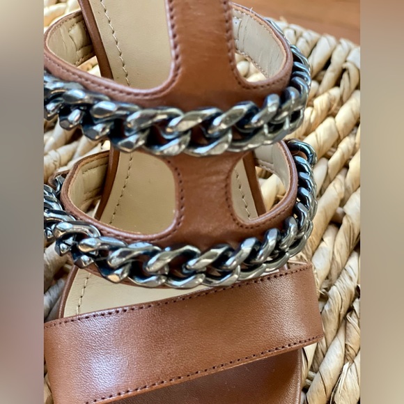 NWOT - G.I.L.I. Sexy Leather Chain Strap Heeled Sandals - 7 - Picture 3 of 6